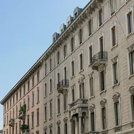 Piazzale Baracca * Milão